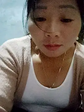 vangkt-cute online show from November 18, 2025, 6:01 pm