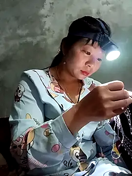 vangkt-cute online show from March 5, 2026, 6:37 pm