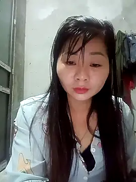 vangkt-cute online show from May 1, 2026, 9:41 pm