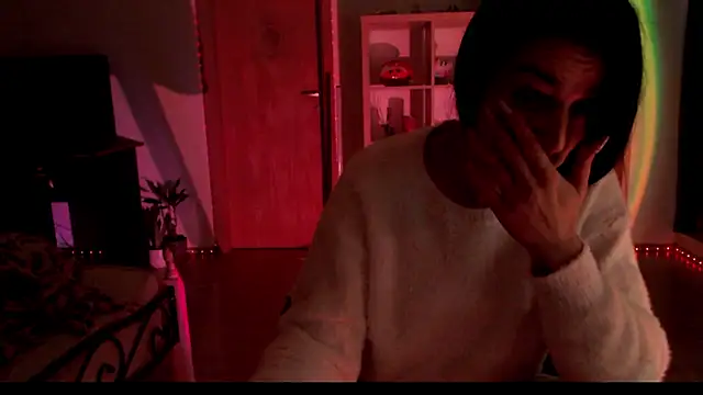 MissyDior8 online show from December 15, 2025, 6:17 am