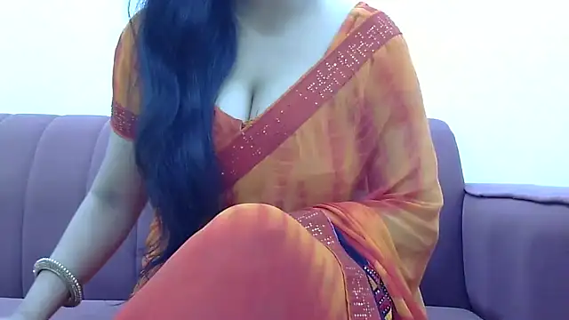 Snapshot of Zoya-sexy chatting on January 20, 2025, 7:36 am Zoya-sexy online show from January 20, 2025, 7:36 am