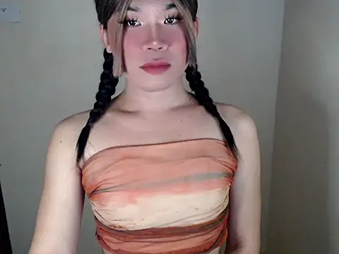 dazzlingcarol online show from February 25, 2026, 8:13 am