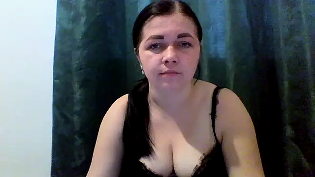 Vitalina282128 online show from April 8, 2026, 10:37 am