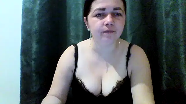 Vitalina282128 online show from April 24, 2026, 8:55 pm