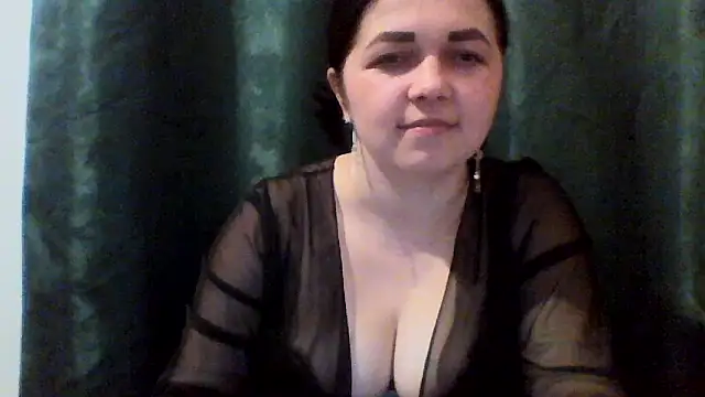 Vitalina282128 online show from April 30, 2026, 8:57 pm