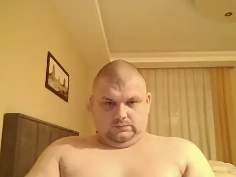 Snapshot of cyrex_monster chatting on March 21, 2026, 7:39 pm cyrex monster online show from March 21, 2026, 7:39 pm