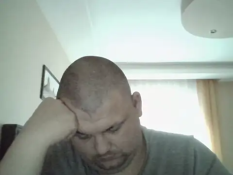 Snapshot of cyrex_monster chatting on March 22, 2026, 4:43 pm cyrex monster online show from March 22, 2026, 4:43 pm