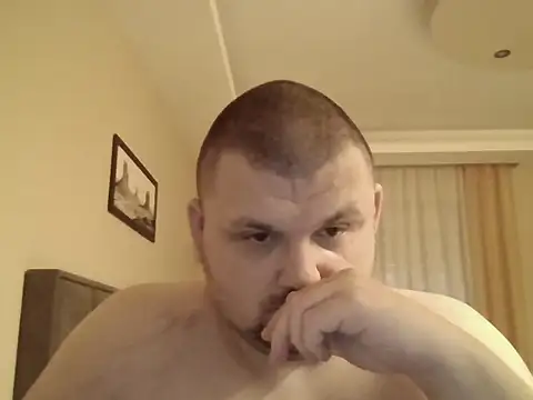 Snapshot of cyrex_monster chatting on March 28, 2026, 5:23 pm cyrex monster online show from March 28, 2026, 5:23 pm