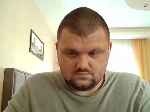 Snapshot of cyrex_monster chatting on April 6, 2026, 1:01 pm cyrex monster online show from April 6, 2026, 1:01 pm