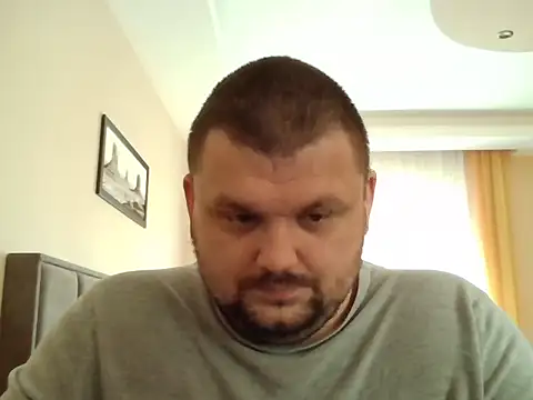 Snapshot of cyrex_monster chatting on April 12, 2026, 12:54 pm cyrex monster online show from April 12, 2026, 12:54 pm
