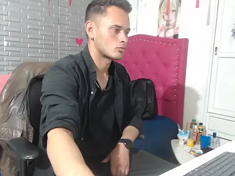 Snapshot of taurosex2025 chatting on November 19, 2025, 2:00 am taurosex2025 online show from November 19, 2025, 2:00 am