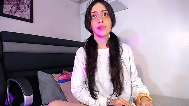 DahliaVex  online show from November 28, 2025, 11:46 am