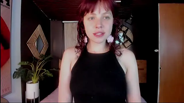 Velvet Dreamss online show from February 21, 2026, 11:33 am