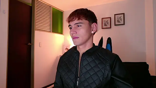 estebanperez 26 online show from March 11, 2026, 10:54 am