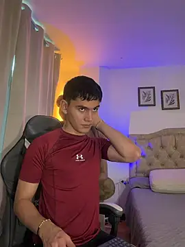 estebanperez 26 online show from June 25, 2026, 11:26 am
