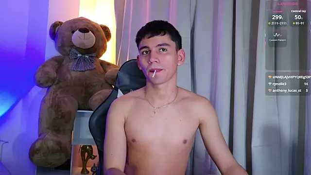 estebanperez 26 online show from June 25, 2026, 11:31 pm