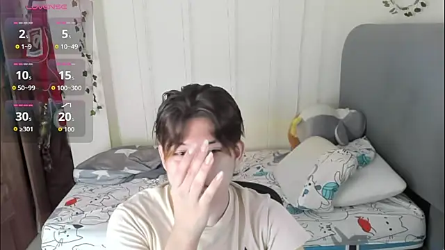 Felix kitty online show from March 14, 2026, 7:08 pm