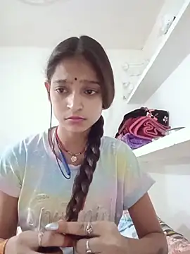 Mohnicute online show from May 20, 2026, 10:43 am