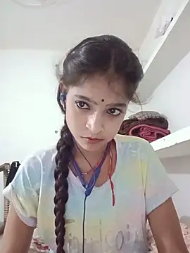 Mohnicute online show from May 31, 2026, 6:31 pm