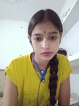 Mohnicute online show from June 2, 2026, 6:21 pm