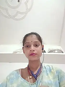 Mohnicute online show from July 12, 2026, 6:54 pm