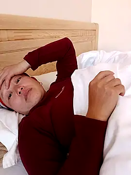 girl-hot2x online show from February 6, 2026, 9:12 am