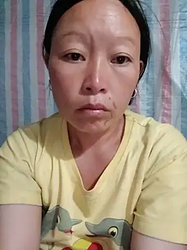 girl-hot2x online show from June 10, 2026, 6:07 pm