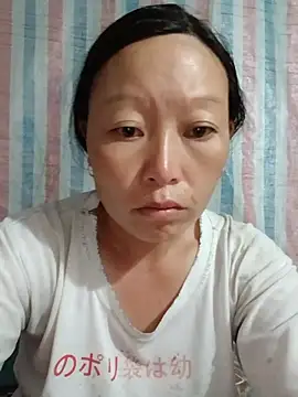 girl-hot2x online show from July 21, 2026, 6:54 pm