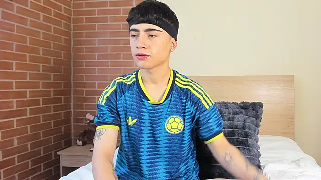 ThiagoDV online show from July 22, 2026, 1:14 pm