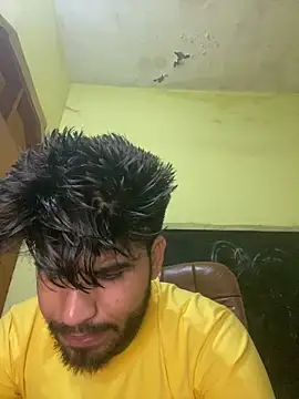 hotyyyyjonny online show from April 25, 2026, 4:26 am