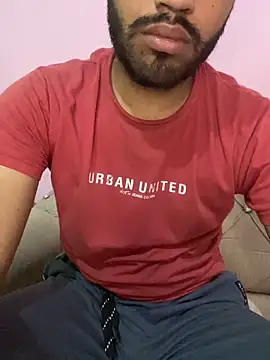 hotyyyyjonny online show from April 30, 2026, 4:19 am