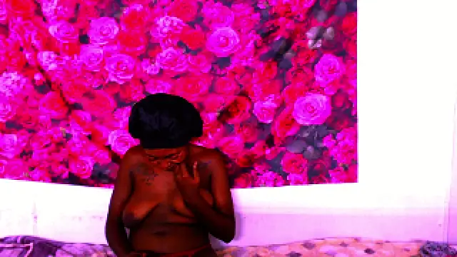 Sweeteboneycherry online show from March 14, 2026, 7:52 pm