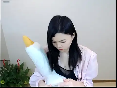 Snapshot of Shaurk chatting on February 2, 2026, 2:43 am Shaurk online show from February 2, 2026, 2:43 am