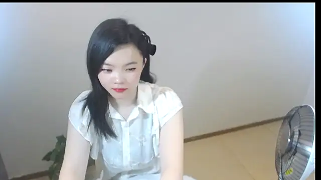 Snapshot of Shaurk chatting on February 28, 2026, 4:57 am Shaurk online show from February 28, 2026, 4:57 am