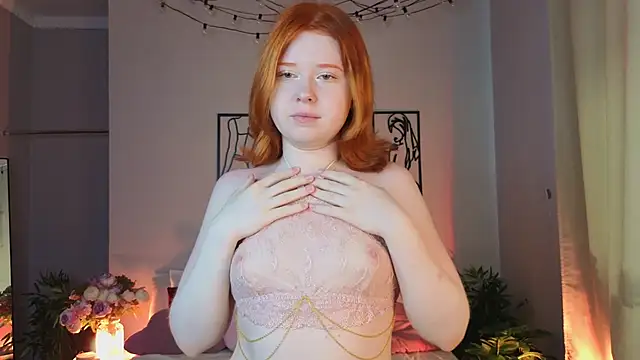 Snapshot of Erica_angel chatting on June 17, 2026, 5:10 am Erica angel online show from June 17, 2026, 5:10 am
