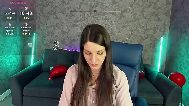 Snapshot of LadyChanelll chatting on February 20, 2026, 1:44 pm LadyChanelll online show from February 20, 2026, 1:44 pm