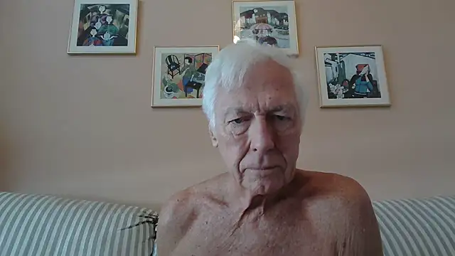 Snapshot of capttp chatting on January 7, 2025, 3:44 pm capttp online show from January 7, 2025, 3:44 pm