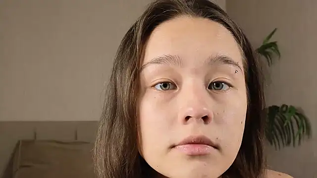 ArleenVizena online show from November 22, 2025, 3:00 pm