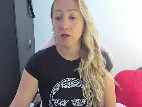 chrystal sl852 online show from February 12, 2026, 2:45 pm