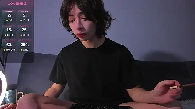 AlanReckless online show from December 4, 2025, 5:39 am