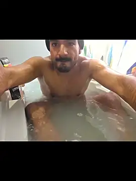 Snapshot of piggylatino chatting on November 30, 2025, 7:18 pm piggylatino online show from November 30, 2025, 7:18 pm