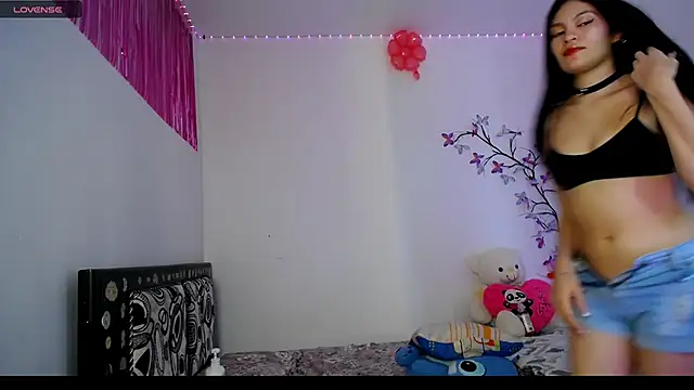 Snapshot of Camila_tv chatting on April 19, 2026, 6:10 pm Camila tv online show from April 19, 2026, 6:10 pm