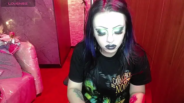 Snapshot of Belladonna_trix chatting on July 29, 2026, 7:34 pm Belladonna trix online show from July 29, 2026, 7:34 pm