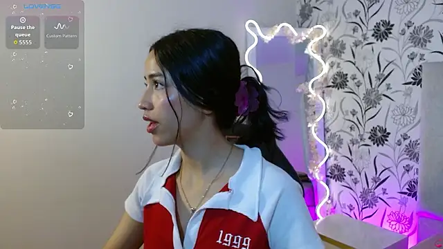 Joselyn tay online show from March 27, 2026, 11:43 am