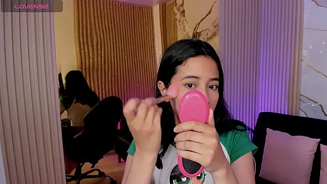 Joselyn tay online show from June 17, 2026, 12:07 pm