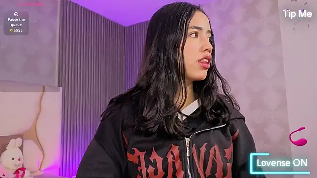 Joselyn tay online show from July 14, 2026, 1:17 pm