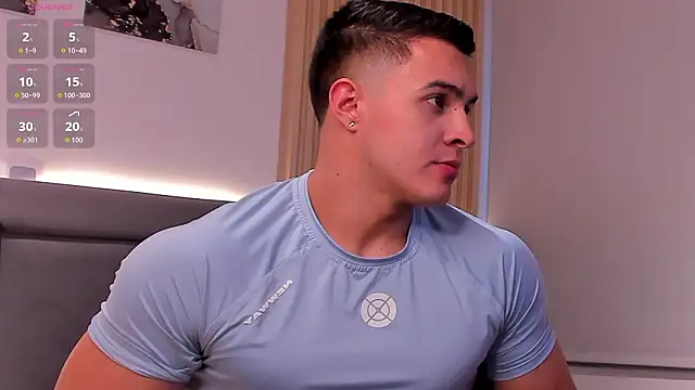 Snapshot of Mason_bennet chatting on February 10, 2026, 8:46 pm Mason bennet online show from February 10, 2026, 8:46 pm