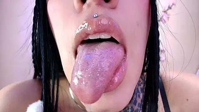 catte jensen online show from August 2, 2026, 5:39 am