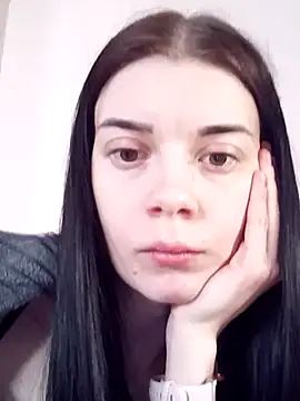 JhonSHelBy7LuNa online show from February 13, 2026, 11:28 am