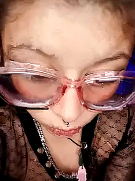 Snapshot of gatitami chatting on November 26, 2025, 9:43 am gatitami online show from November 26, 2025, 9:43 am